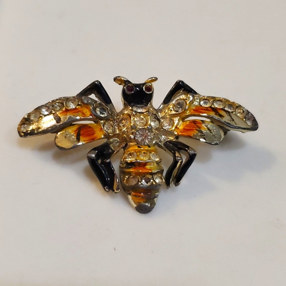 Coro Jewelry - Vintage Enamel and Rhinestone Bee Brooch Unsigned Coro?